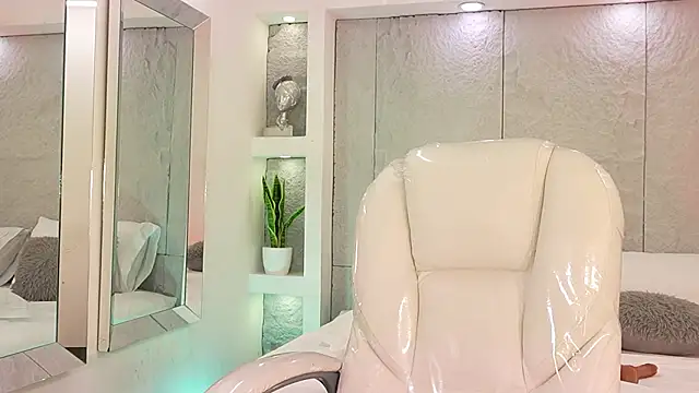 MelodyRey_'s cam snapshot