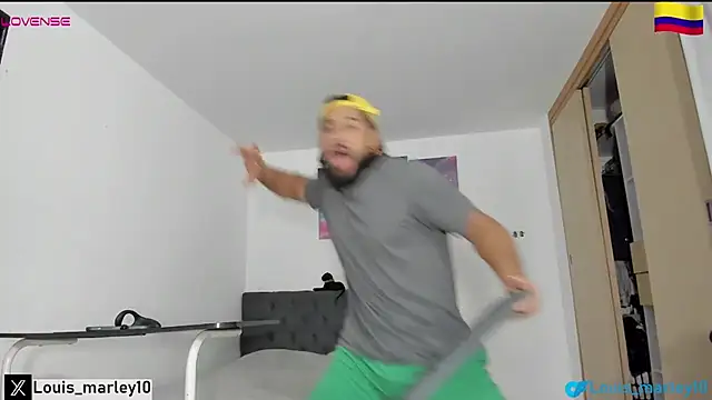 Louis_marley__ live sex cam