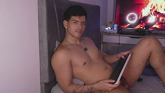 bbbeachboy live sex cam