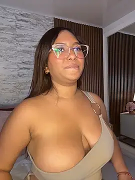 MadisonHunter2024's cam snapshot