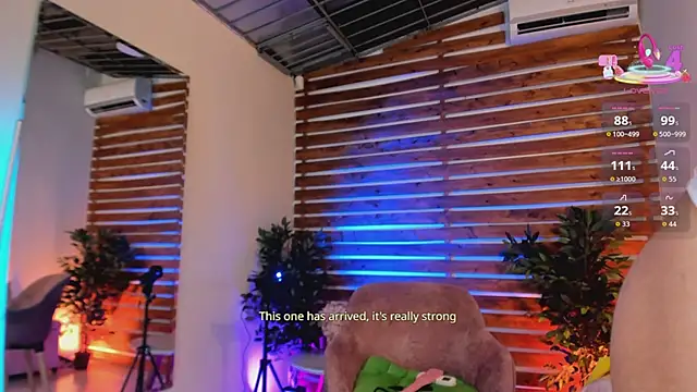 Sapphire_Venuss's cam snapshot