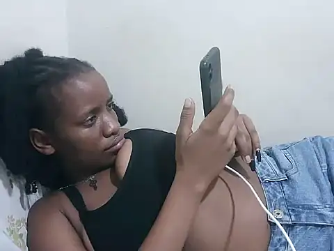 prettybeee's cam snapshot