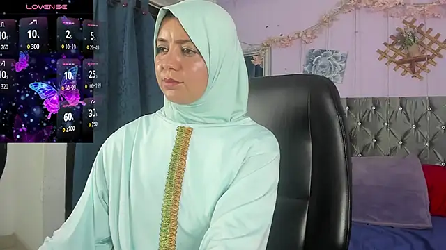 BadraSaadi's cam snapshot