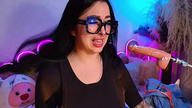 Claiborne_Morris's cam snapshot