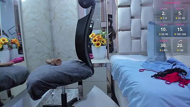 liarosee11's cam snapshot