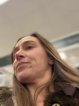 lunagirl13 live sex cam