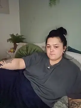 Saucy-Serenity's cam snapshot