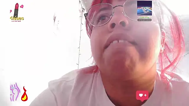 alexandraluv's cam snapshot