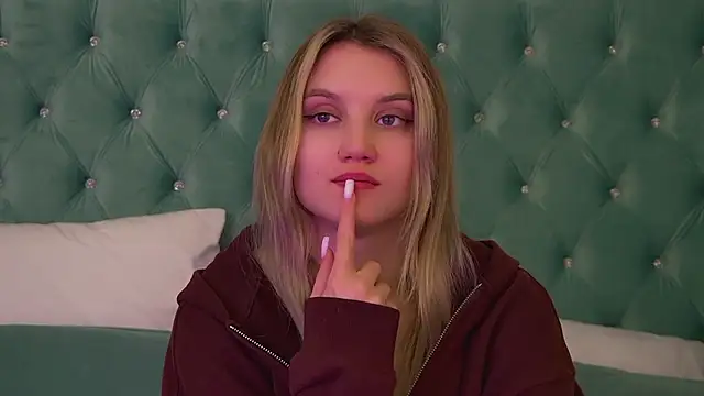 StacyEvances's cam snapshot