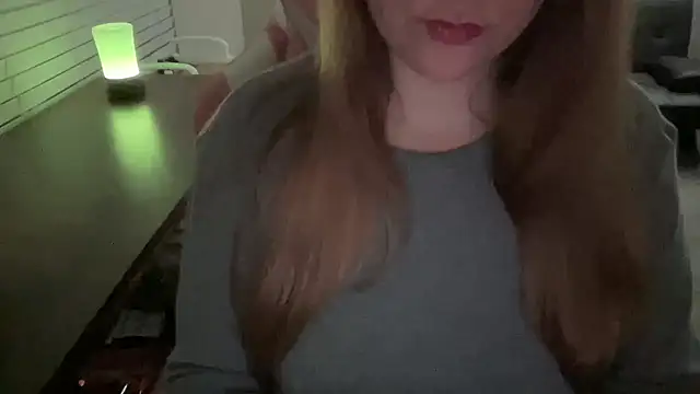 MollyJenson's cam snapshot