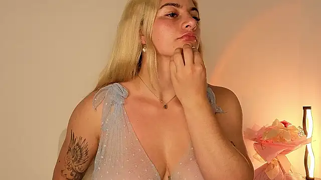 AtheneaRossi's cam snapshot