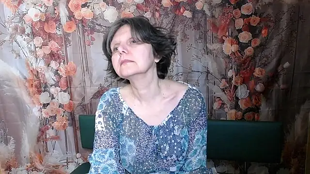 LunaDobra's cam snapshot