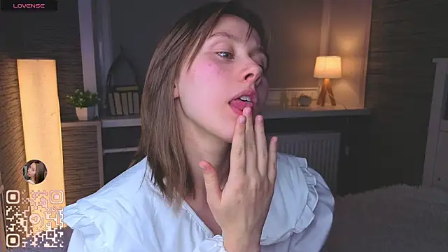 EthalBuffkin's cam snapshot