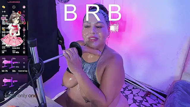 bigboobs_violeta's cam snapshot