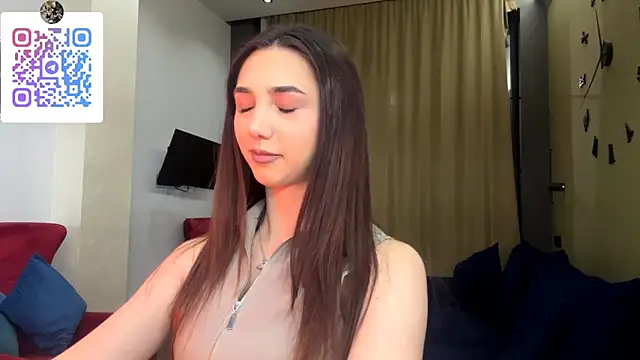 LinaMour's cam snapshot