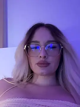 mollyxxx's cam snapshot