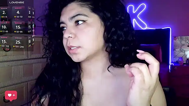 kimmiakiss22's cam snapshot