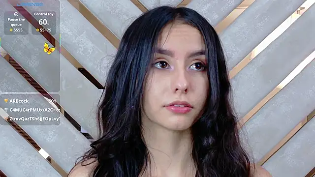 Sarah-Grace's cam snapshot