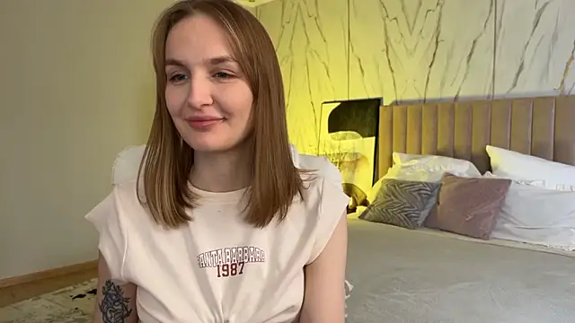 _Vikky_Moon_ live sex cam