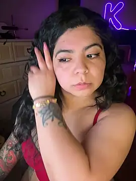 kimmiakiss22 live sex cam