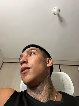 sendfer live sex cam