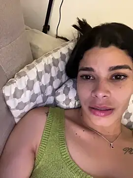 Leah_Honey26 live sex cam