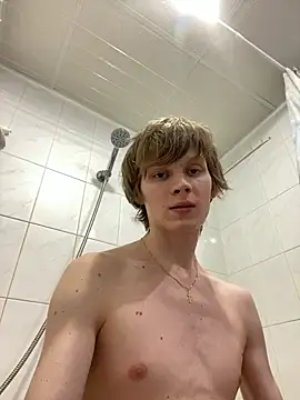 fameboyboo live sex cam