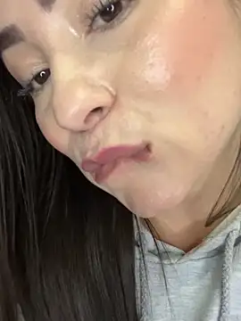 Amelia_laurent's cam snapshot