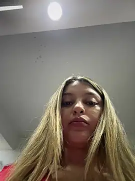 lunablossom_ live sex cam