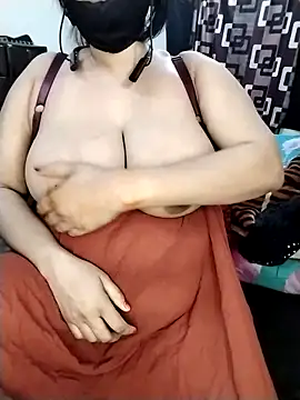 Tishani live sex cam