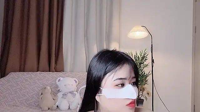 LyLy_Office's cam snapshot