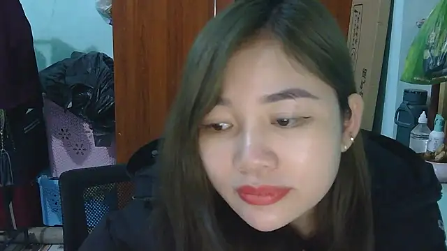 Uhem112 live sex cam