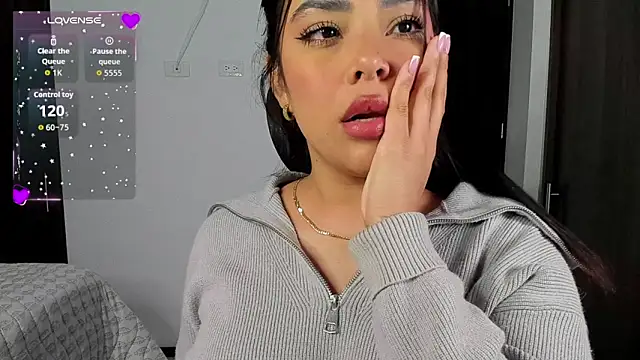 Sara-Evans's cam snapshot