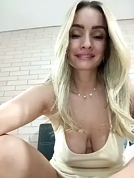 Loly_Horny's cam snapshot