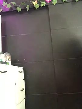 Anitta_bell's cam snapshot