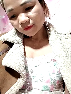 maymay-2000's cam snapshot