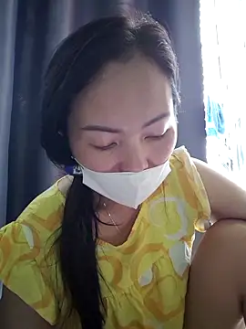 Baby-loveass69's cam snapshot