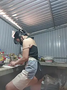 Helen-Tran's cam snapshot