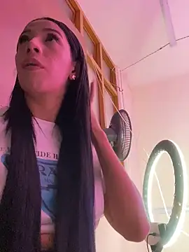 Lina10's cam snapshot