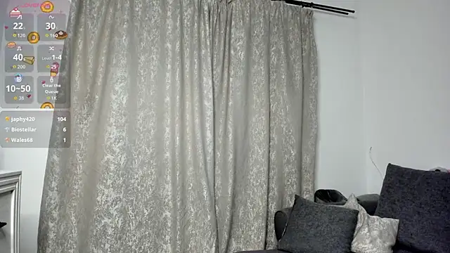 SweetViperr's cam snapshot