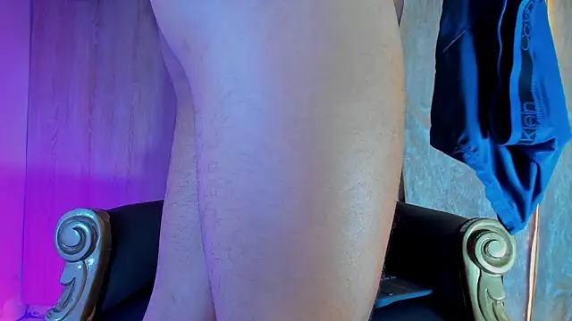 thaddeus_king's cam snapshot