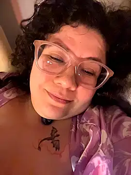 VanesssaMilf_ live sex cam