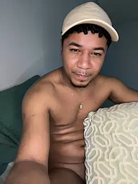 ollyzinn's cam snapshot