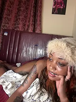 Ruthlessvee's cam snapshot