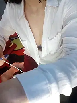 Alone_nothing's cam snapshot