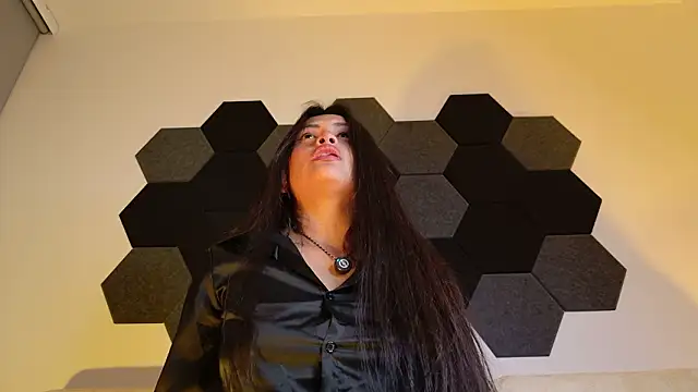 July_gh live sex cam