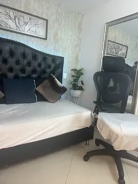 Lander_Cruz live sex cam