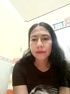2HotAsain4u's cam snapshot