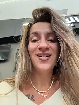 EvvaMur's cam snapshot