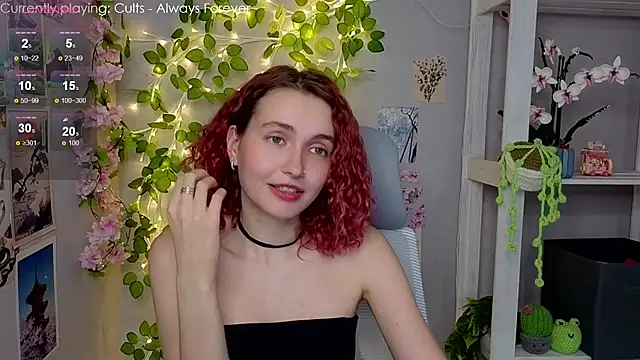 Emily_lune's cam snapshot